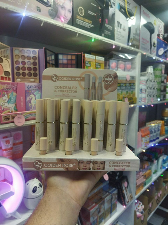 قیمت و خرید کانسیلر پددار