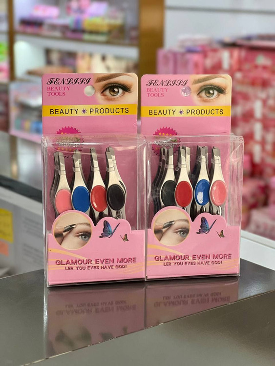 قیمت و خرید موچین ابرو مدل دگمه دار