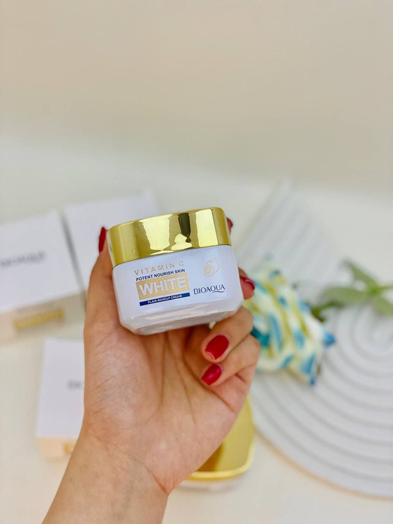 کرم آبرسان ویتامین سی بیوآکوا