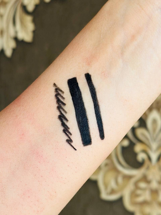 قیمت و خرید خط چشم مدادی مشکی نایس فرانسه