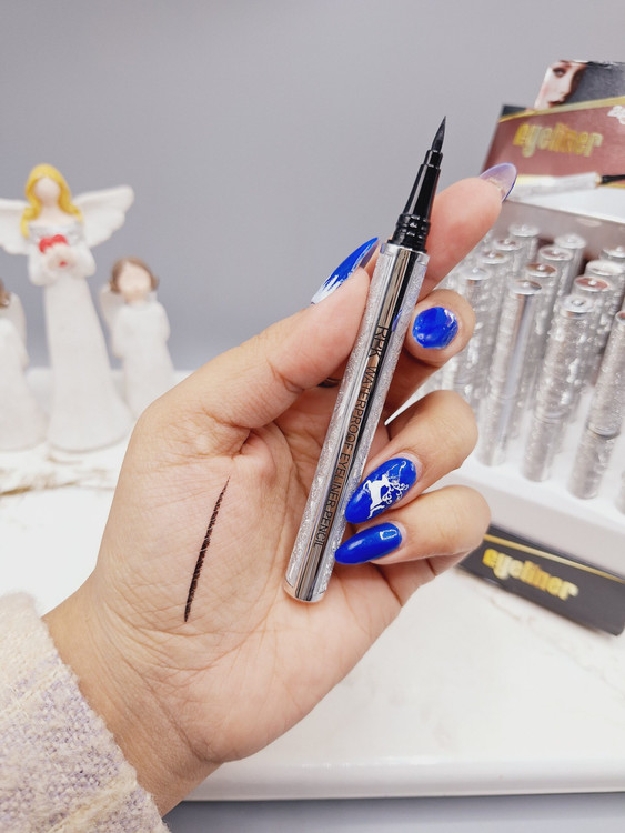 قیمت و خرید خط چشم ماژیکی پوکه اکلیلی RPK