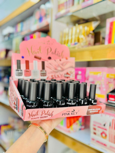 قیمت و خرید لاک ناخن مشکی پینک کی