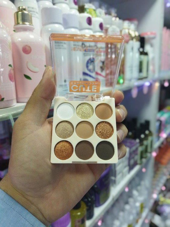 قیمت و خرید پالت سایه 9 رنگ سون کول SEVENCOOL