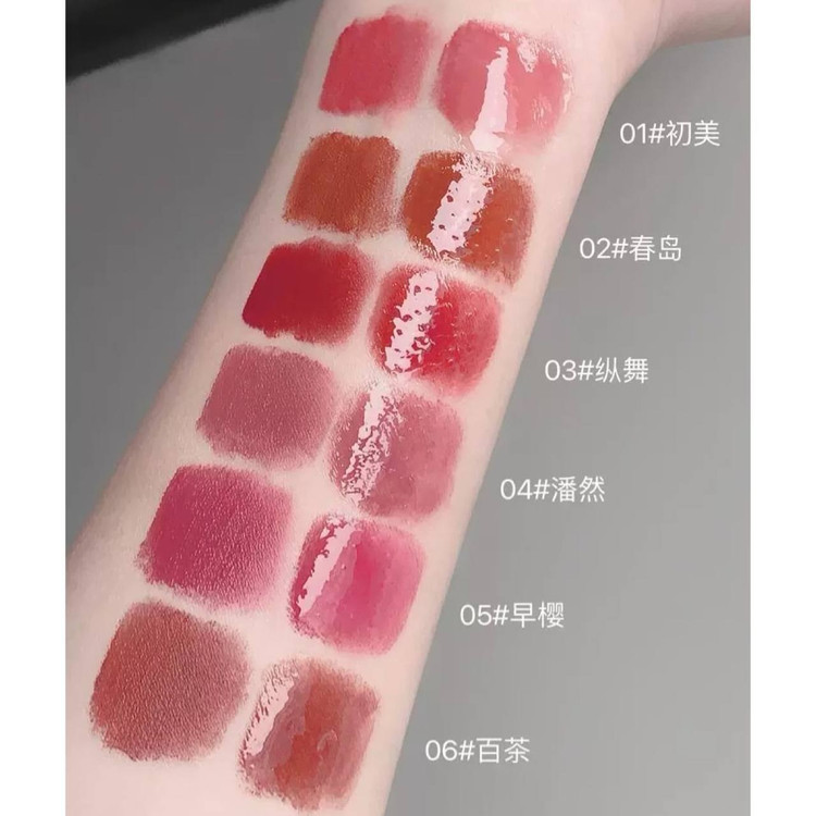 تست رنگ رژلب و برق لب دو طرفه جی جی بیر gege bear