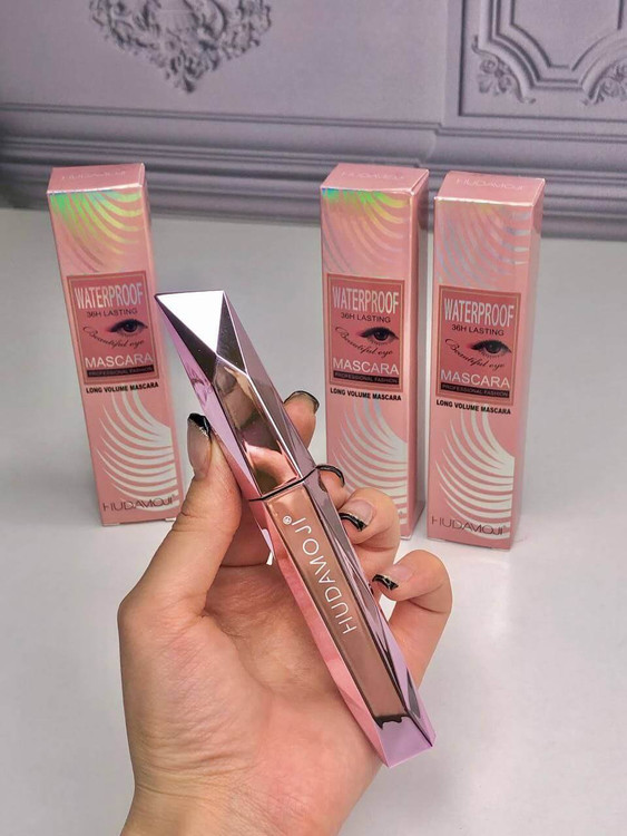 خرید عمده ریمل هدی موجی الماسی اورجینال