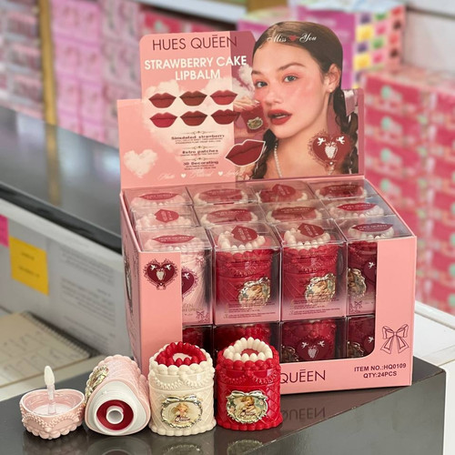 خرید عمده بالم لب توت فرنگی کیک تولد HUES QUEEN