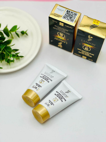 قیمت و خرید کرم ضد آفتاب رنگی لانسون