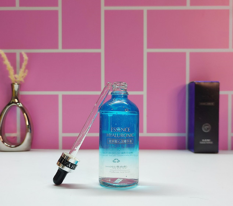 قیمت سرم آبرسان هیالورونیک اسید وزه برند ونزن حجم ۱۰۰ میلی لیتر