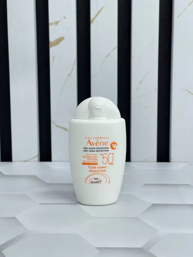 خرید آنلاین ضد آفتاب فلوئید مینرال SPF50 پوست حساس اون